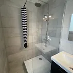 #6 : 2 Pieces Dernier Etage Tres Calme 40m2 Apartmán *