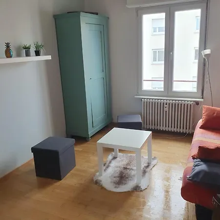 Apartment #6 : 2 Pieces Dernier Etage Tres Calme 40m2 Strasbourg