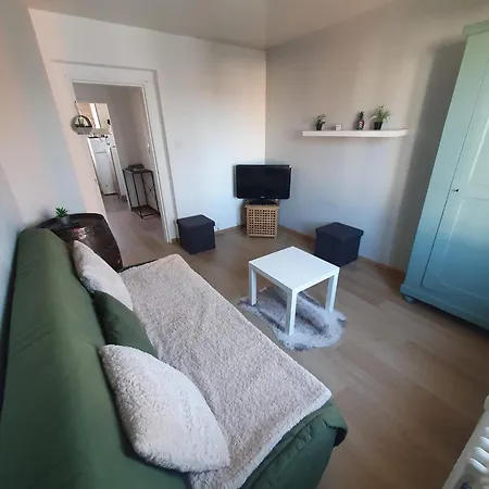 #6 : 2 Pieces Dernier Etage Tres Calme 40m2 Апартаменты